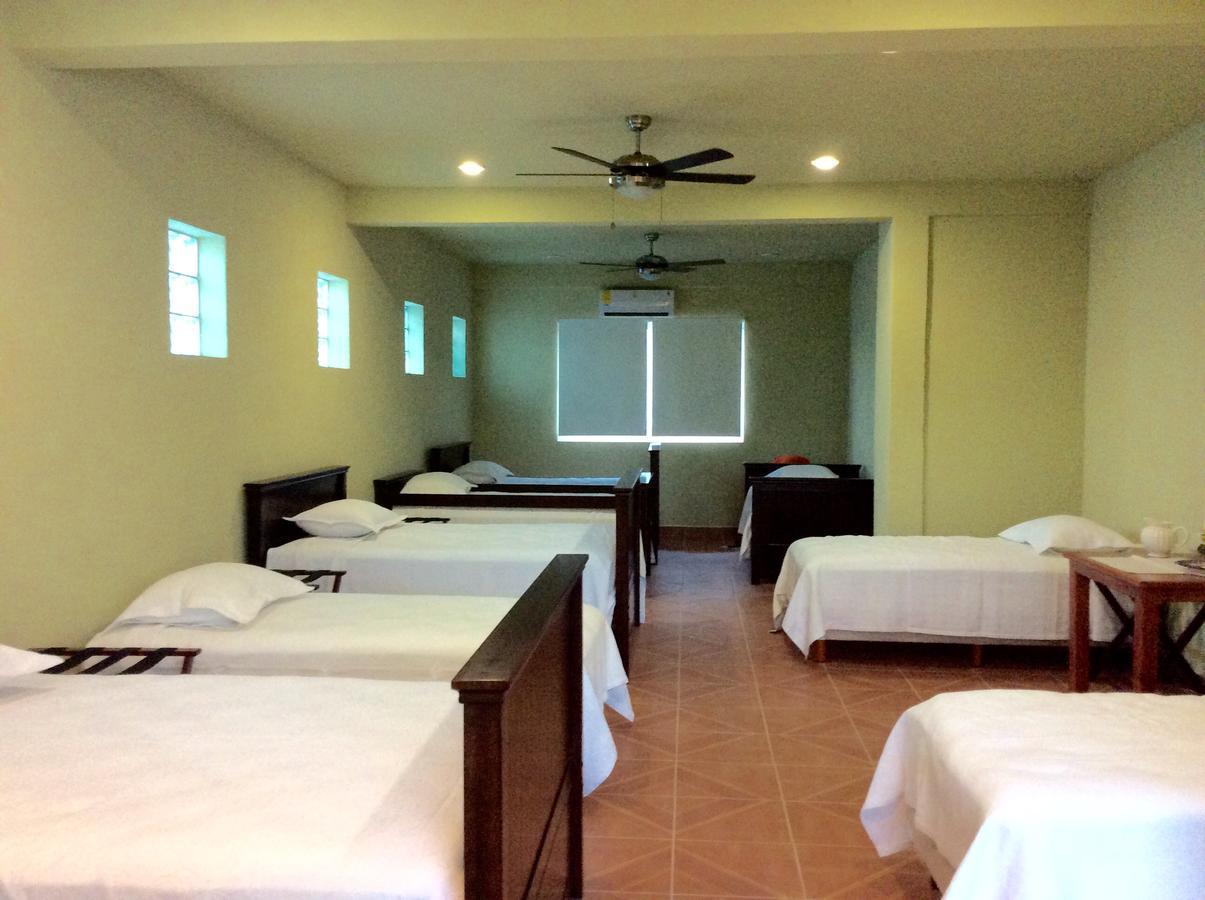 איסלה מוחרס Casa Paloma Blanca Hostel מראה חיצוני תמונה