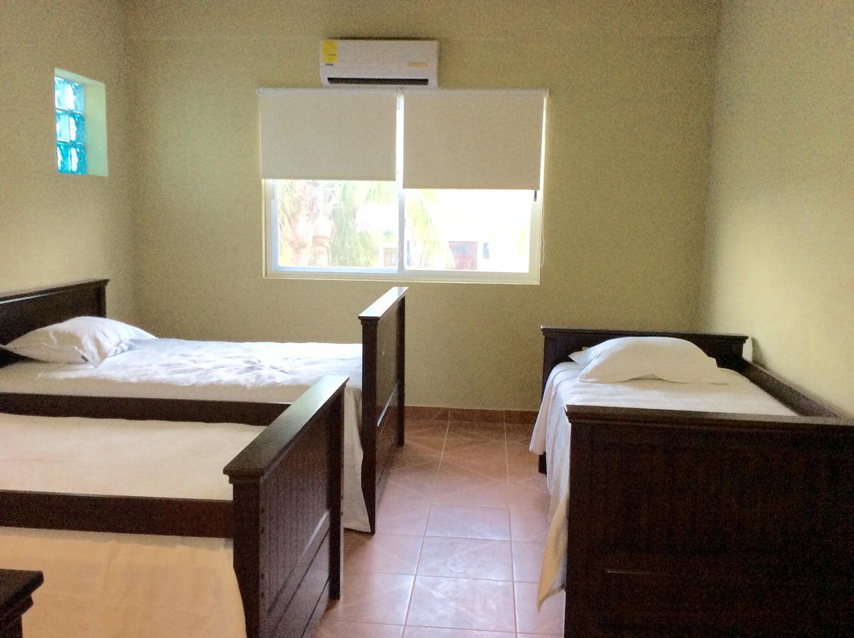 איסלה מוחרס Casa Paloma Blanca Hostel מראה חיצוני תמונה