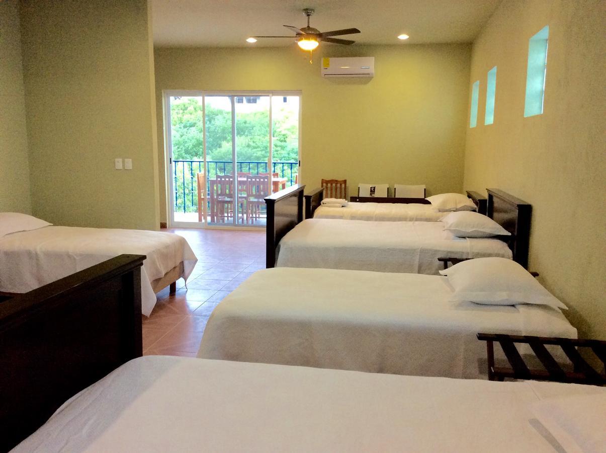 איסלה מוחרס Casa Paloma Blanca Hostel מראה חיצוני תמונה