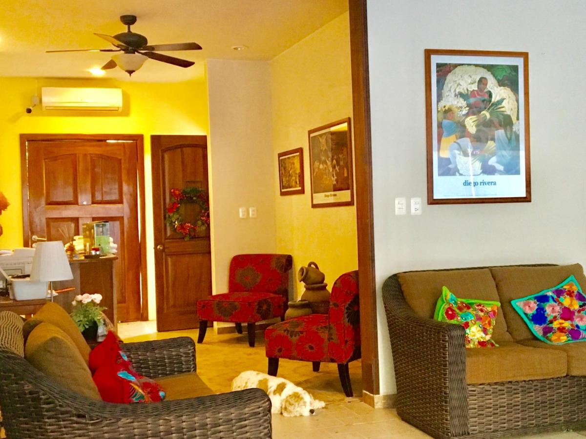 איסלה מוחרס Casa Paloma Blanca Hostel מראה חיצוני תמונה